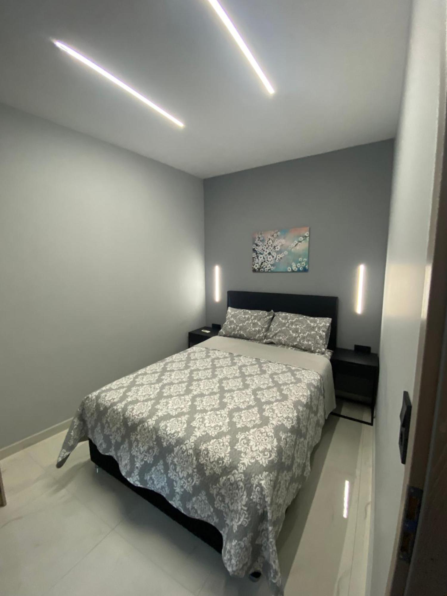 Selene Luxury Apartment Paralía Esterno foto